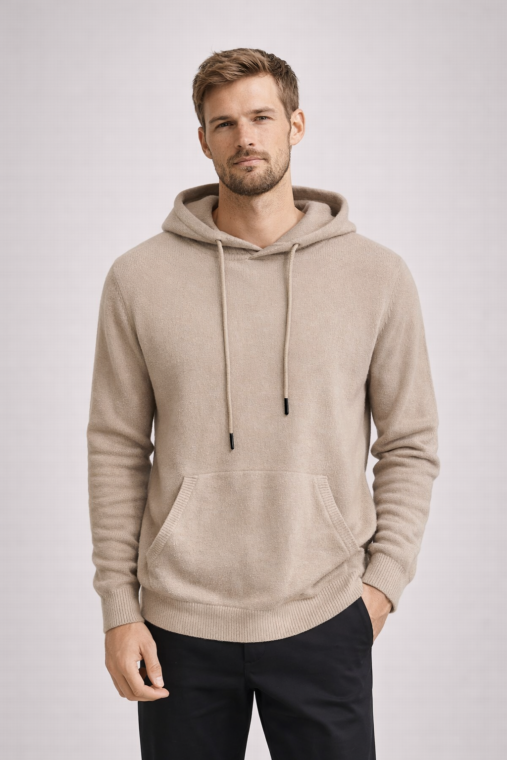 MAGLIONE CON  CAPPUCCIO E TASCHE MISTO LANA