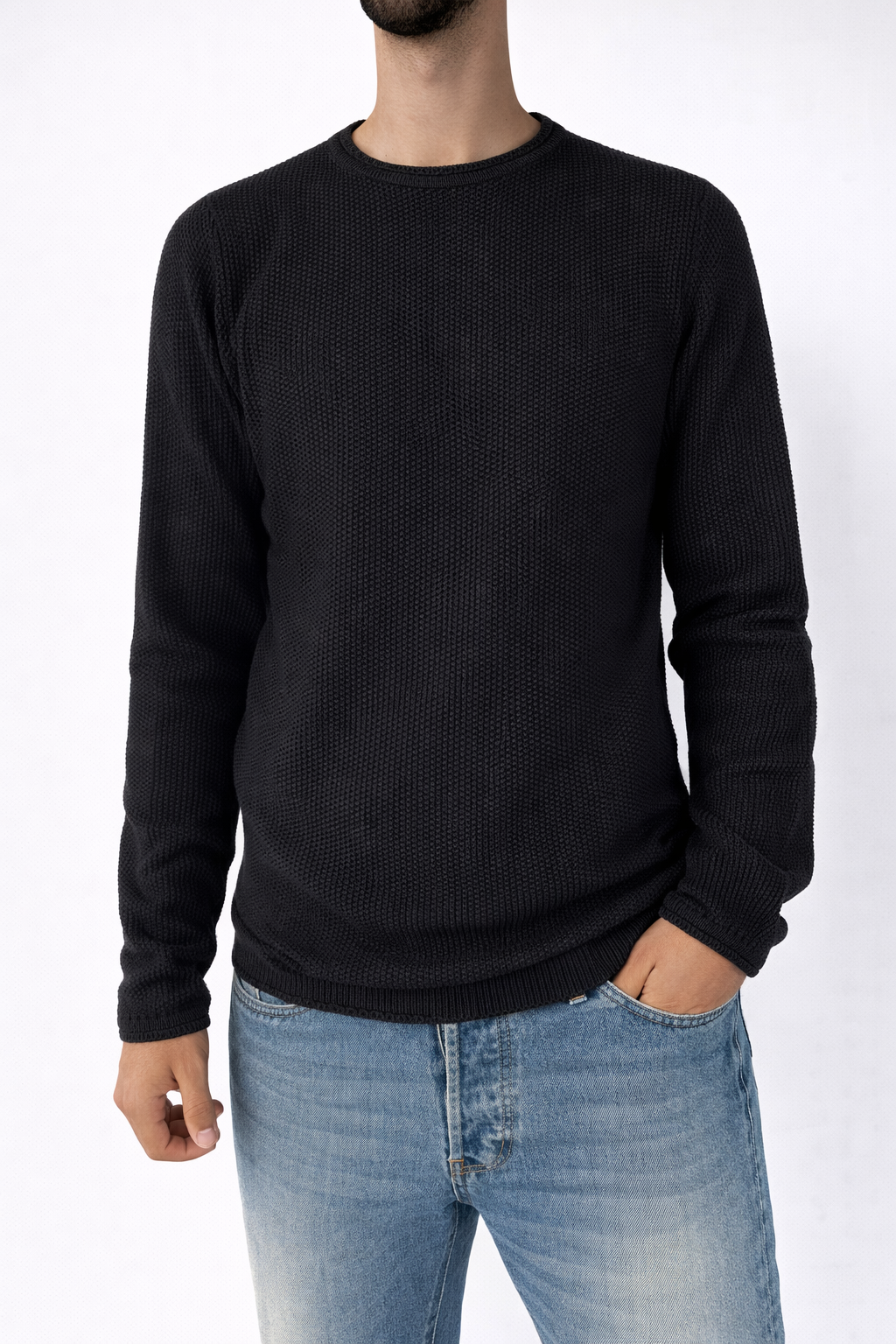 MAGLIONE GIROCOLLO NERO