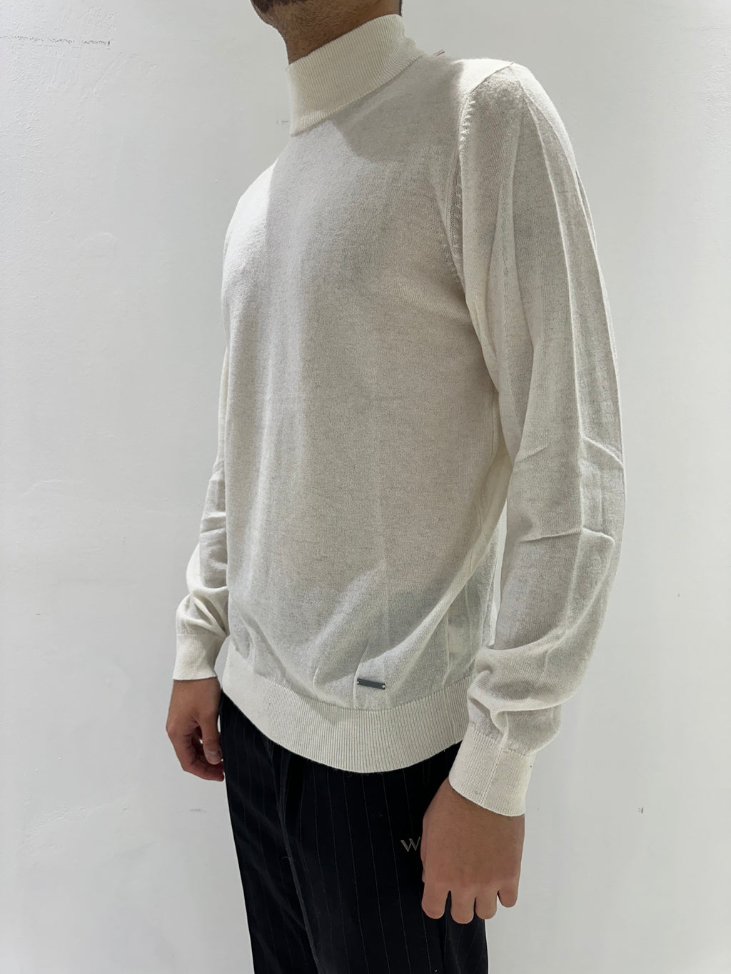 MAGLIONE MEZZO COLLO IN MISTO CACHEMIRE