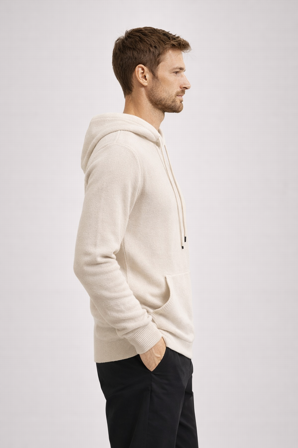 MAGLIONE CON  CAPPUCCIO E TASCHE MISTO LANA