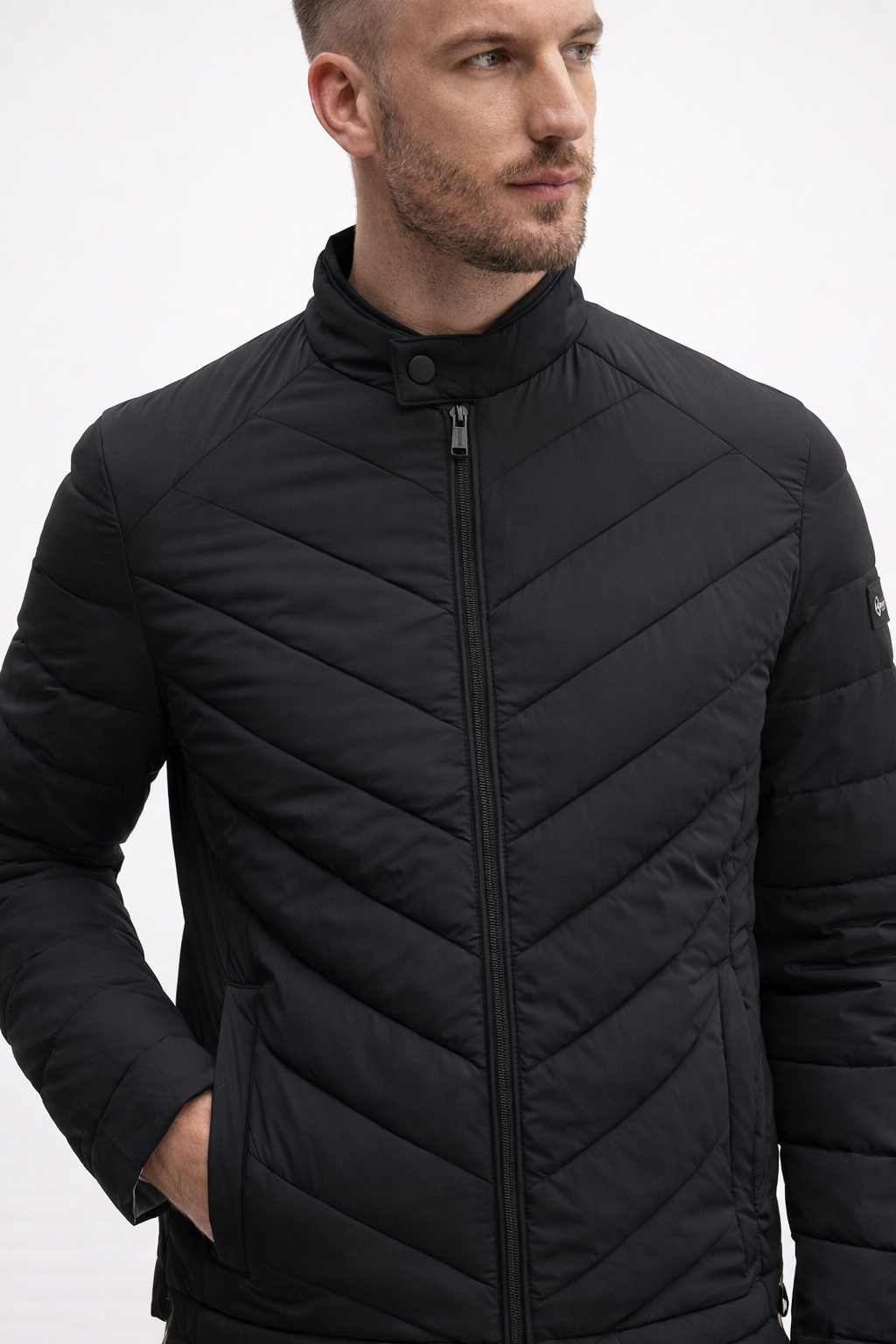 PIUMINO GUESS 100 GRAMMI