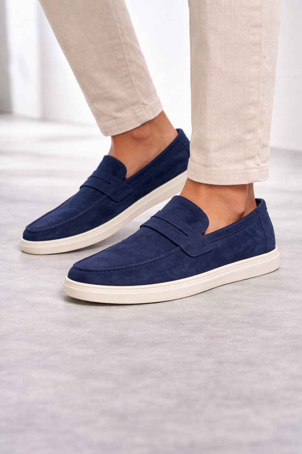 COLLEGE BALI IN CAMOSCIO BLU