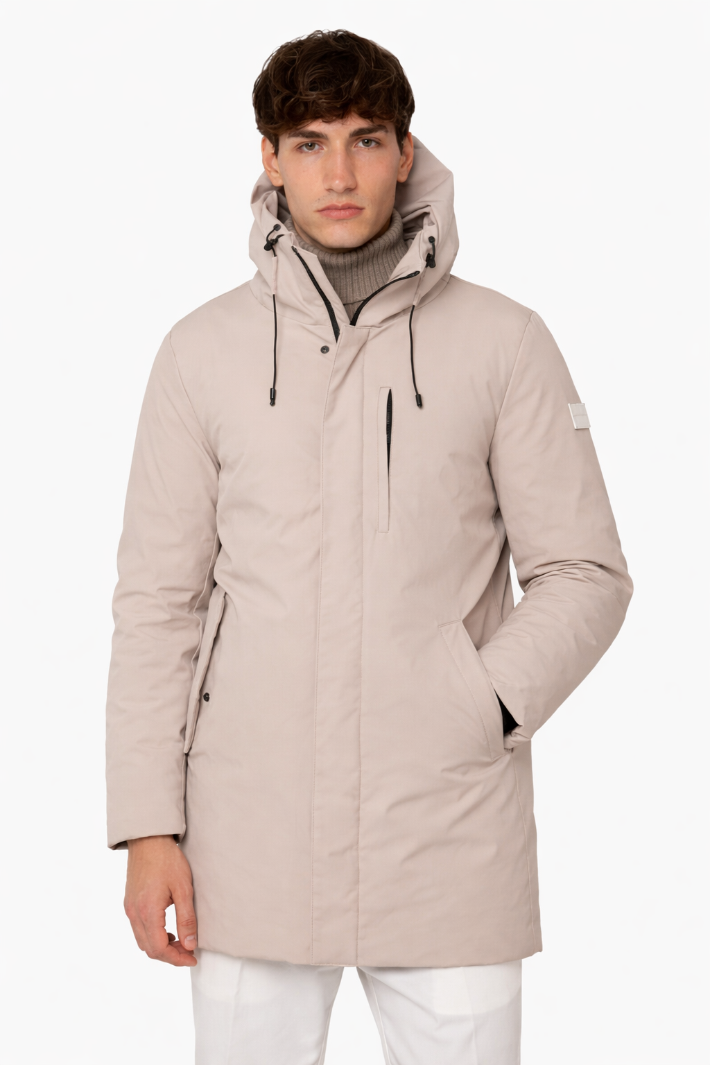 PARKA TECNICO CON CAPPUCCIO