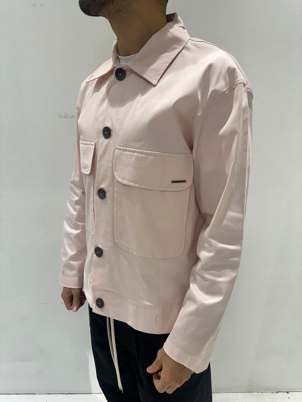 GIACCA A CAMICIA CON TASCA A PATTINE