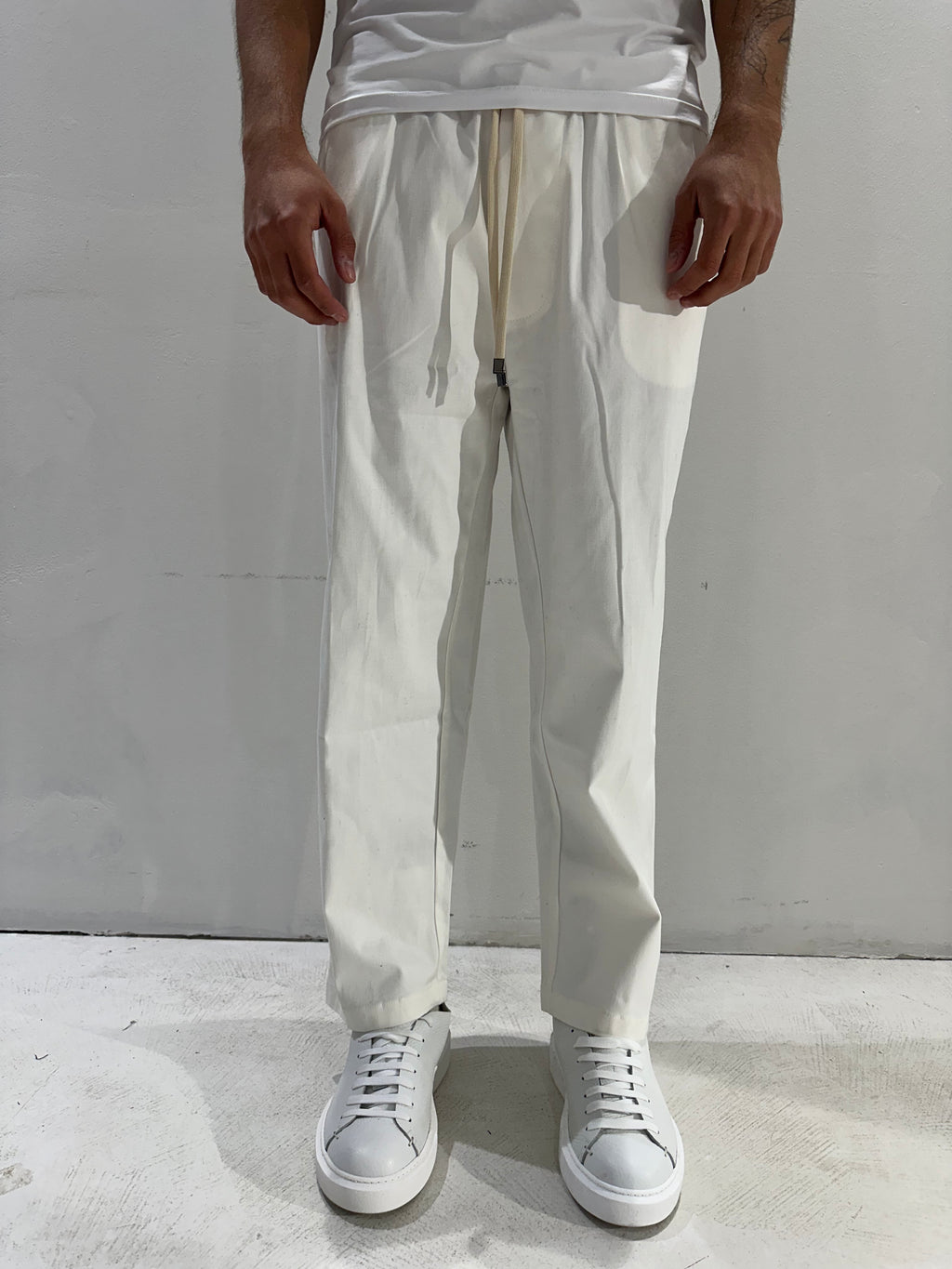 PANTALONE NIGATA COMFORT FIT CON LACCIO
