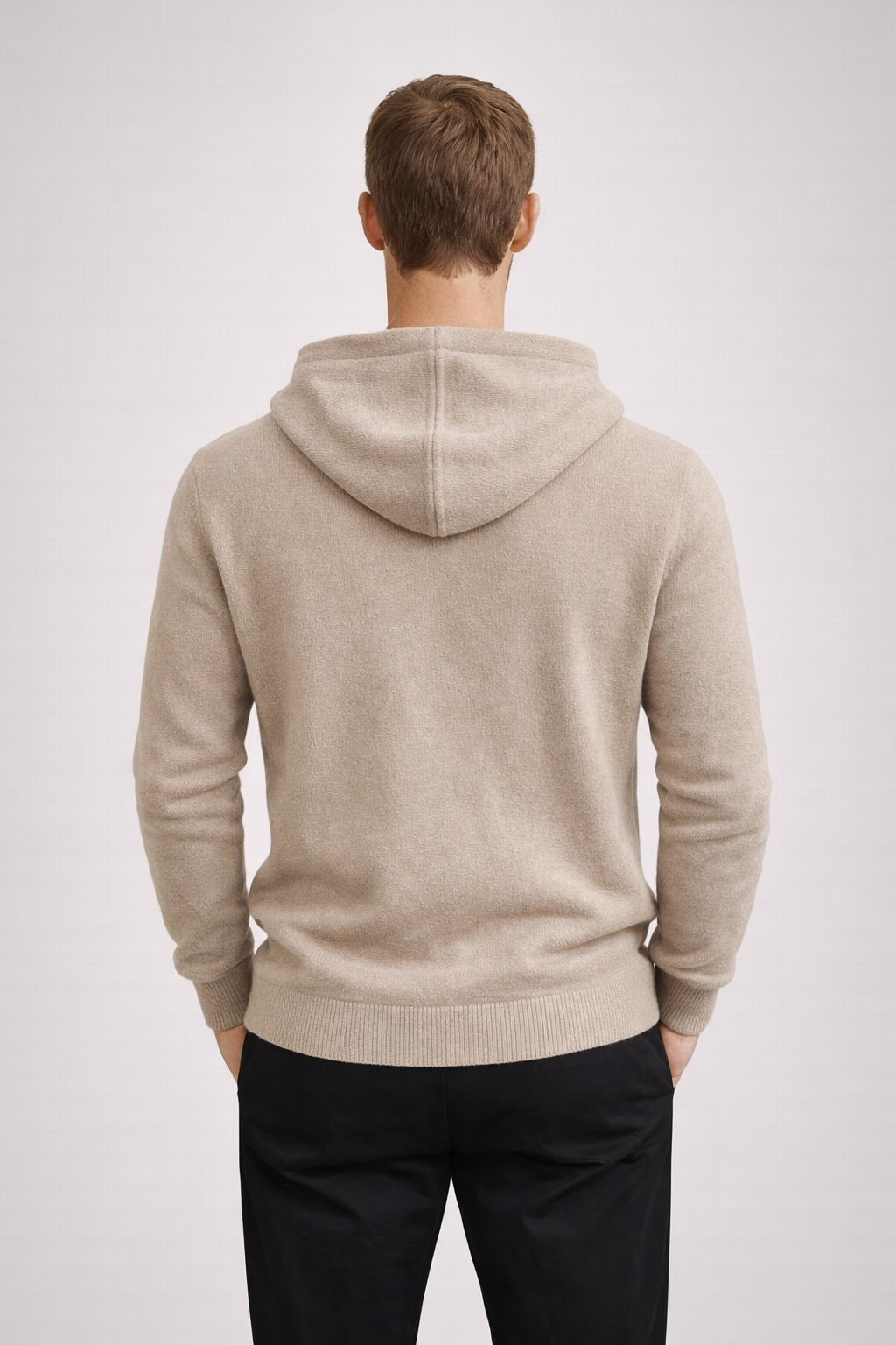 MAGLIONE CON  CAPPUCCIO E TASCHE MISTO LANA
