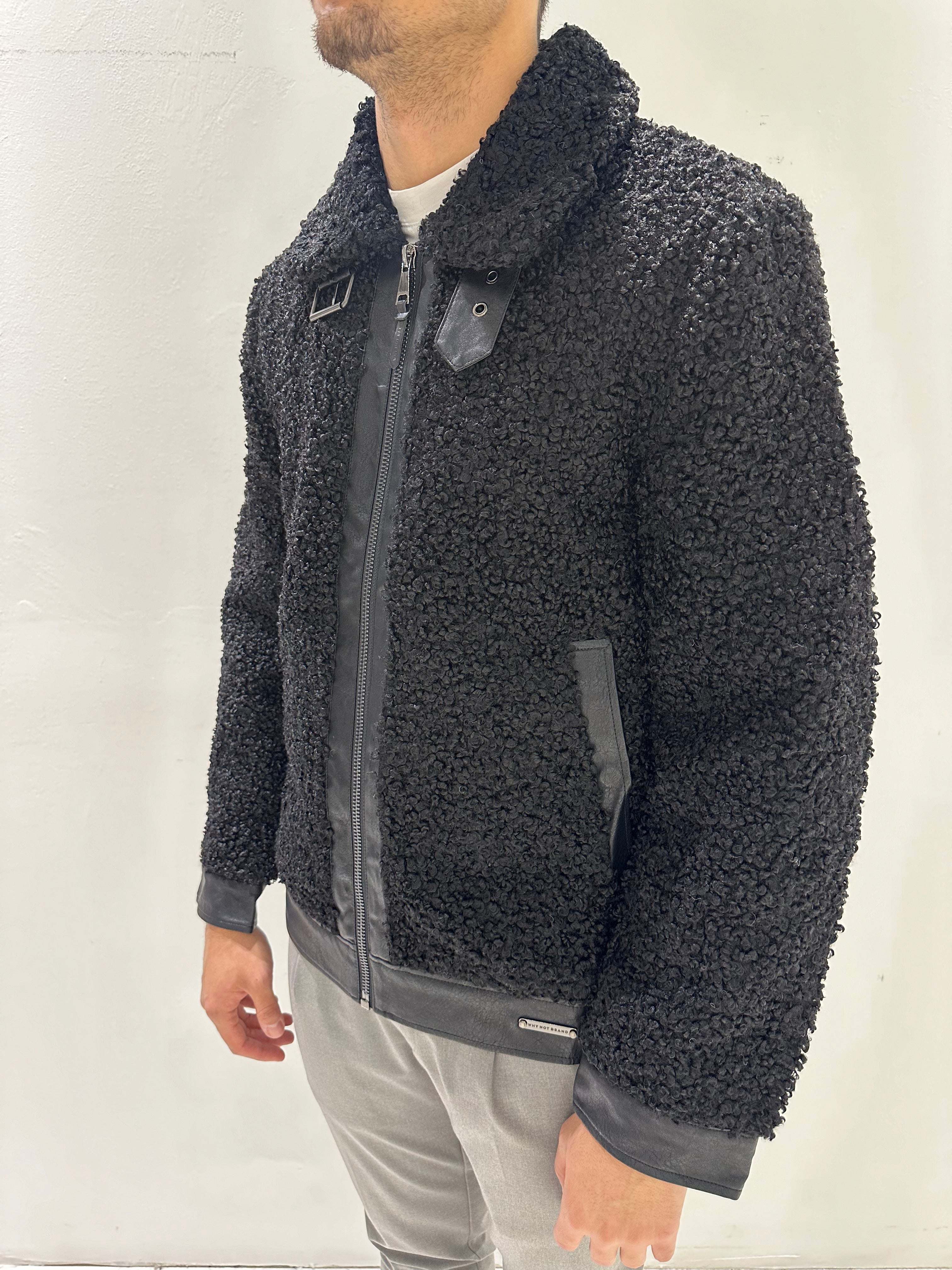 MONTONE IN PELLICCIA