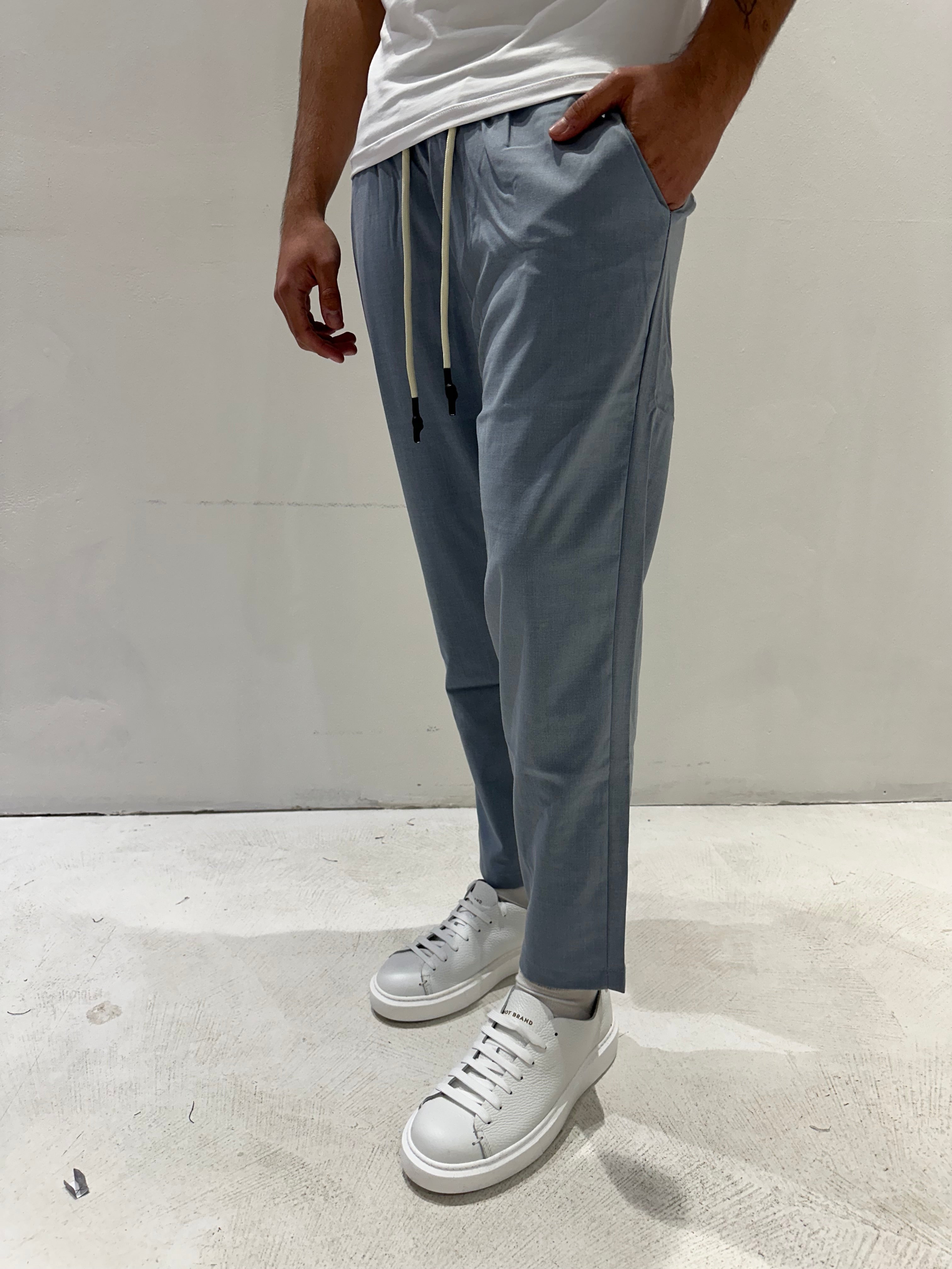 PANTALONE DEAN CON LACCIO E TASCA A FILO