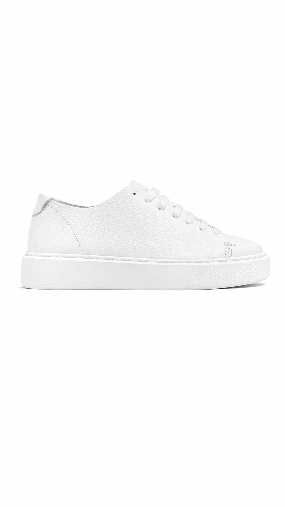 Sneakers essential in taglio vivo