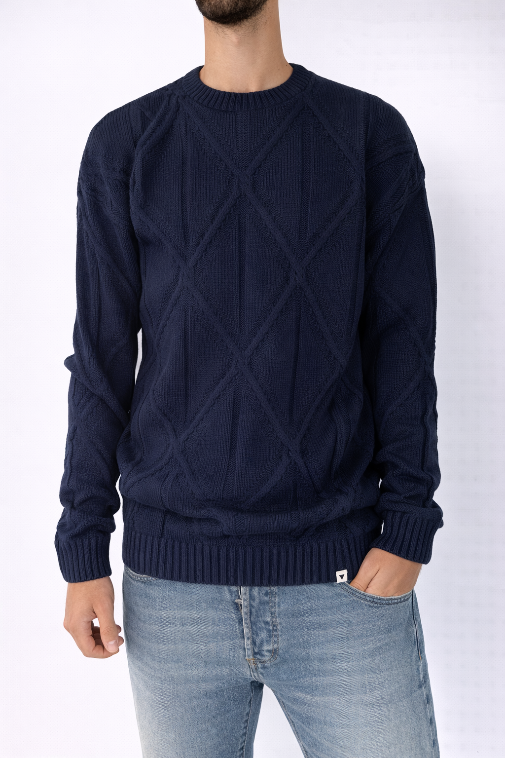 MAGLIONE GIROCOLLO CON FANTASIA ROMBI CUCITA BLU