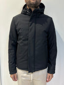 Parka corto con cappuccio