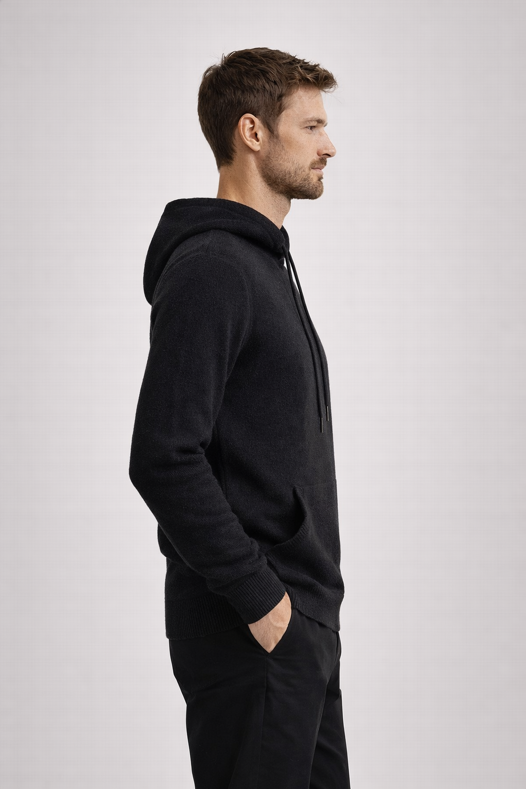 MAGLIONE CON  CAPPUCCIO E TASCHE MISTO LANA