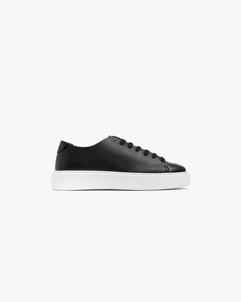 Sneakers in Pelle Bottolata