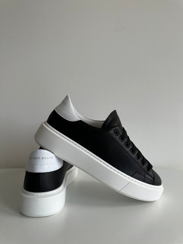 Scarpa in vera pelle nera