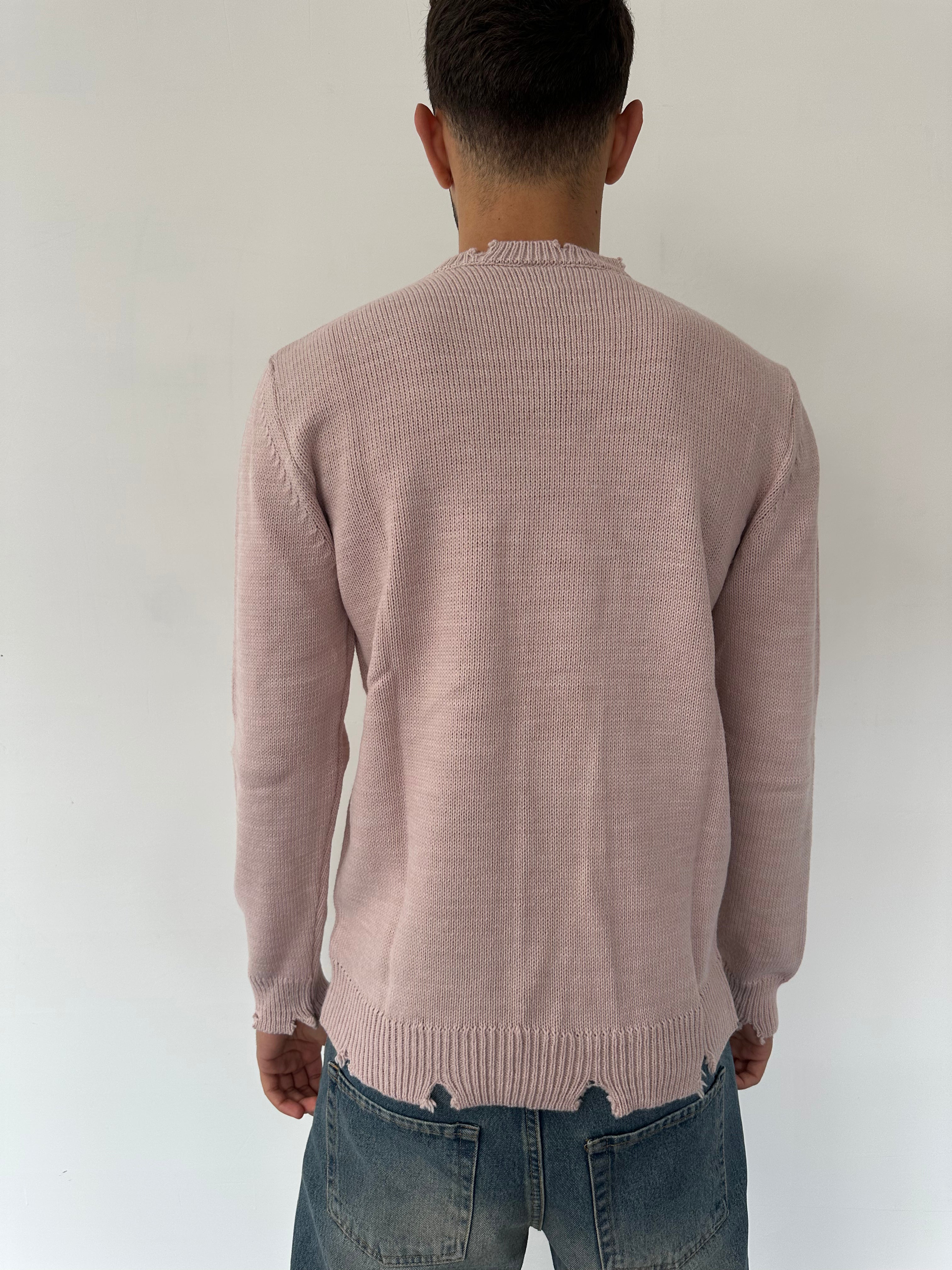 MAGLIONE DAMAGE TINTA UNICA CON DETTAGLI POLSI