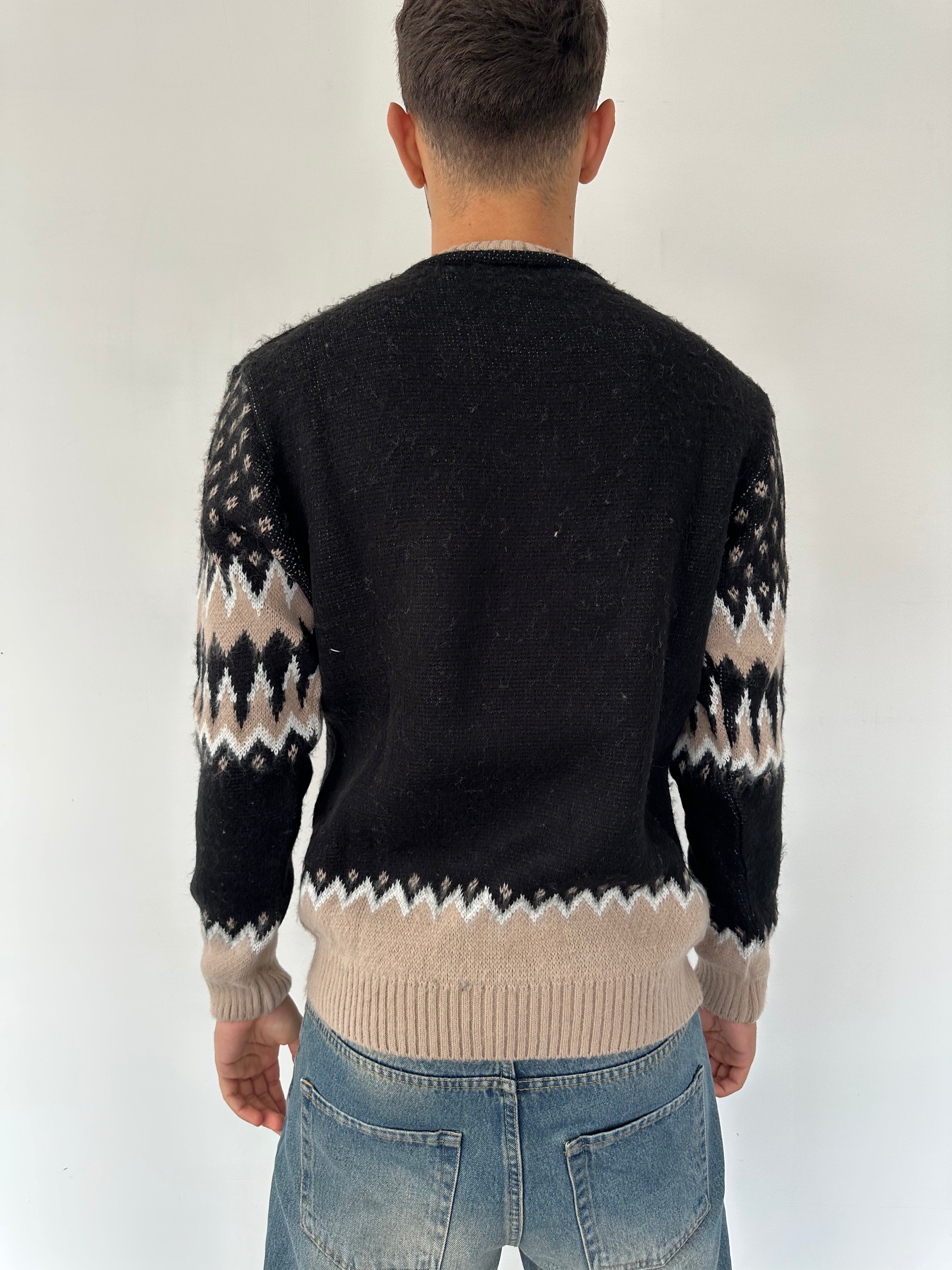 MAGLIONE GIROCOLLO CON FANTASIE IN MOHAIR
