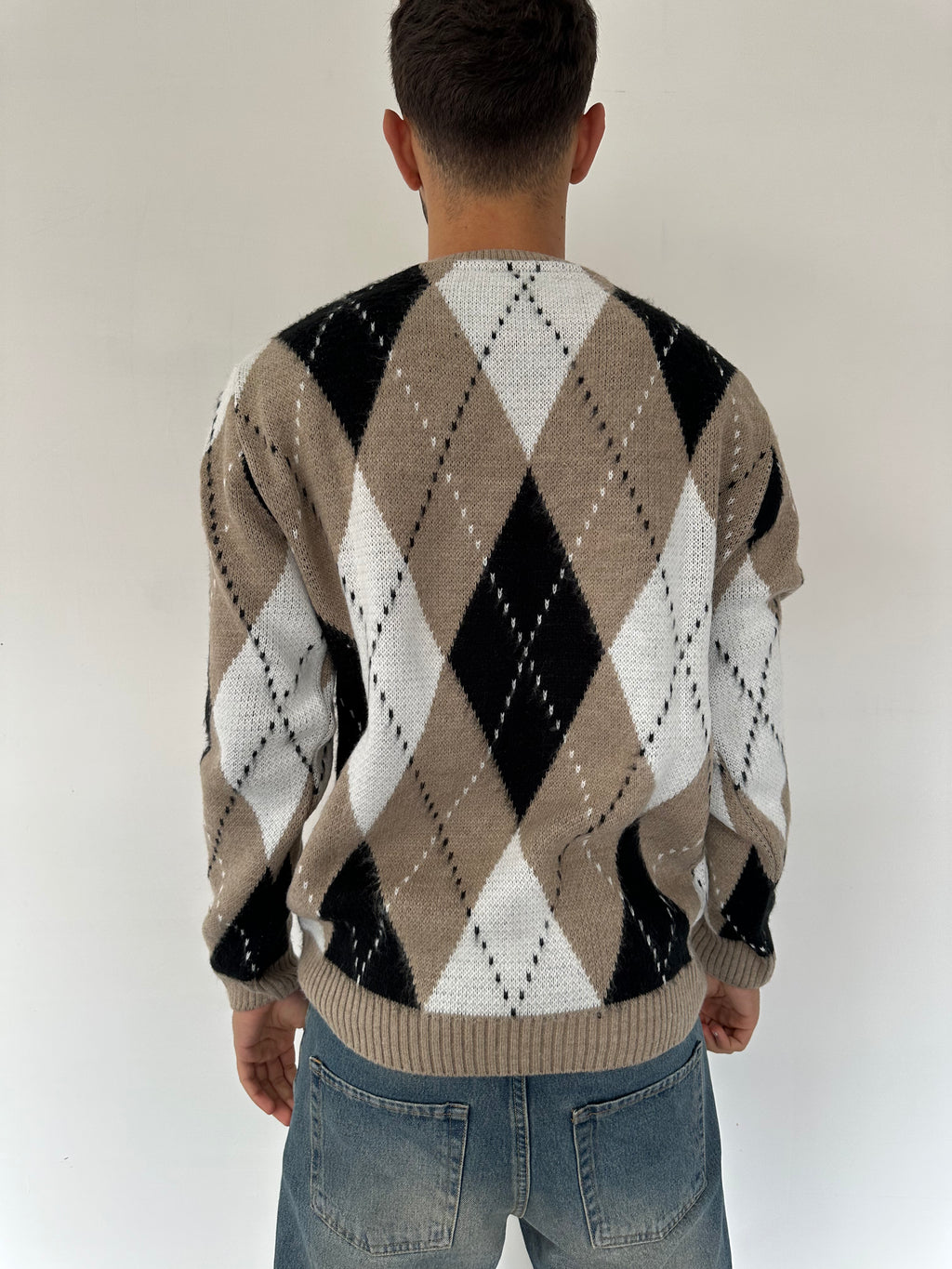 MAGLIONE CON FANTASIE BICOLORE A ROMBI BEIGE