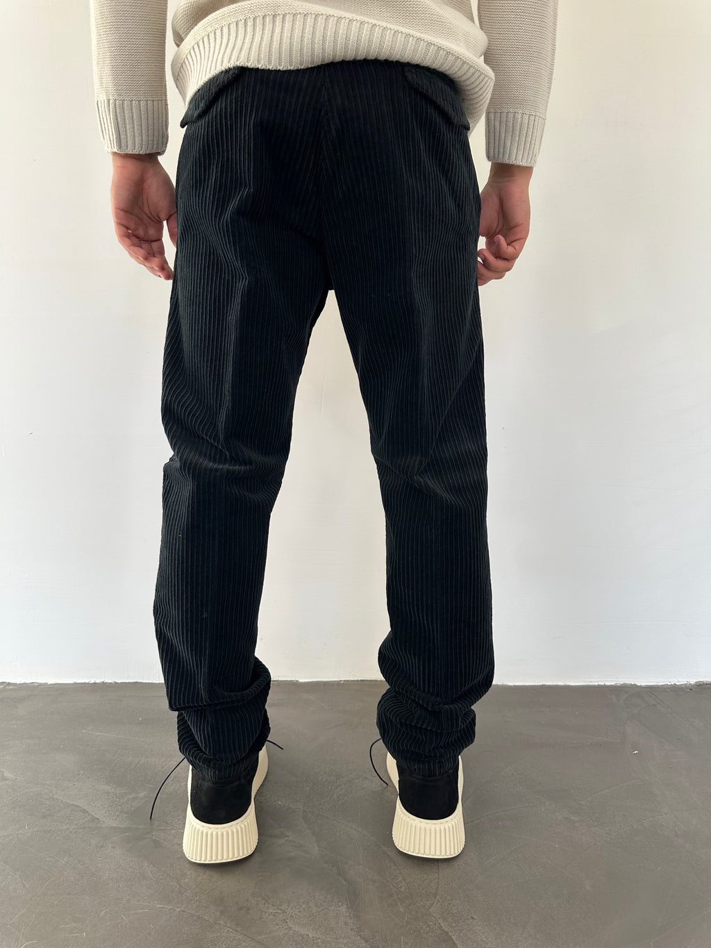 PANTALONE NEWMAN VELVET Why Not Brand NERO
