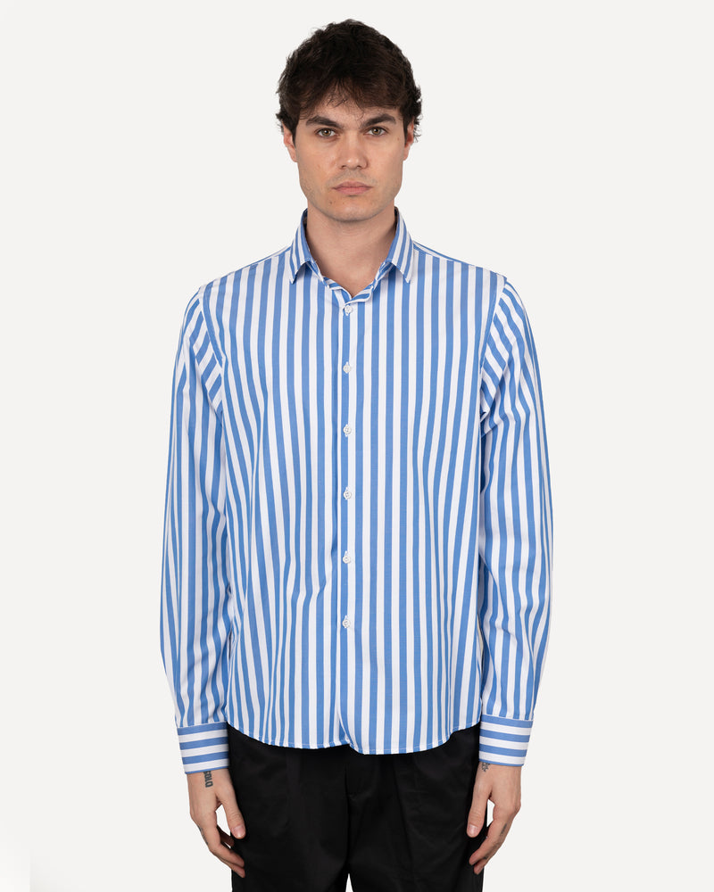Camicia a righe larghe
